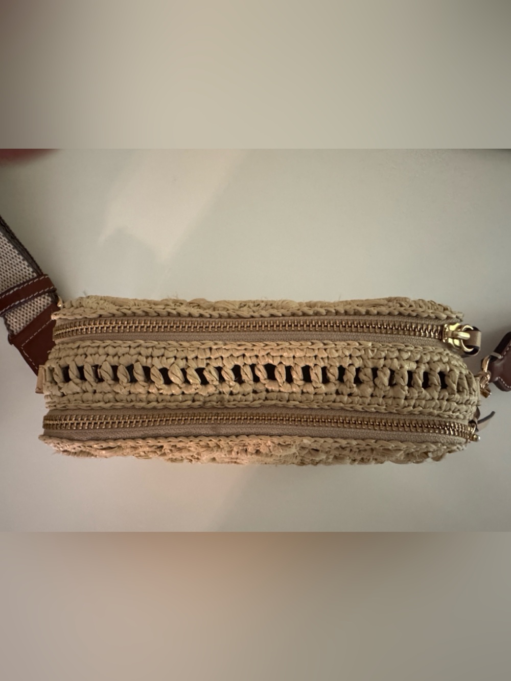 Tory Burch Beige Crochet Crossbody Bag with Jacquard Strap - Picture 3 of 6